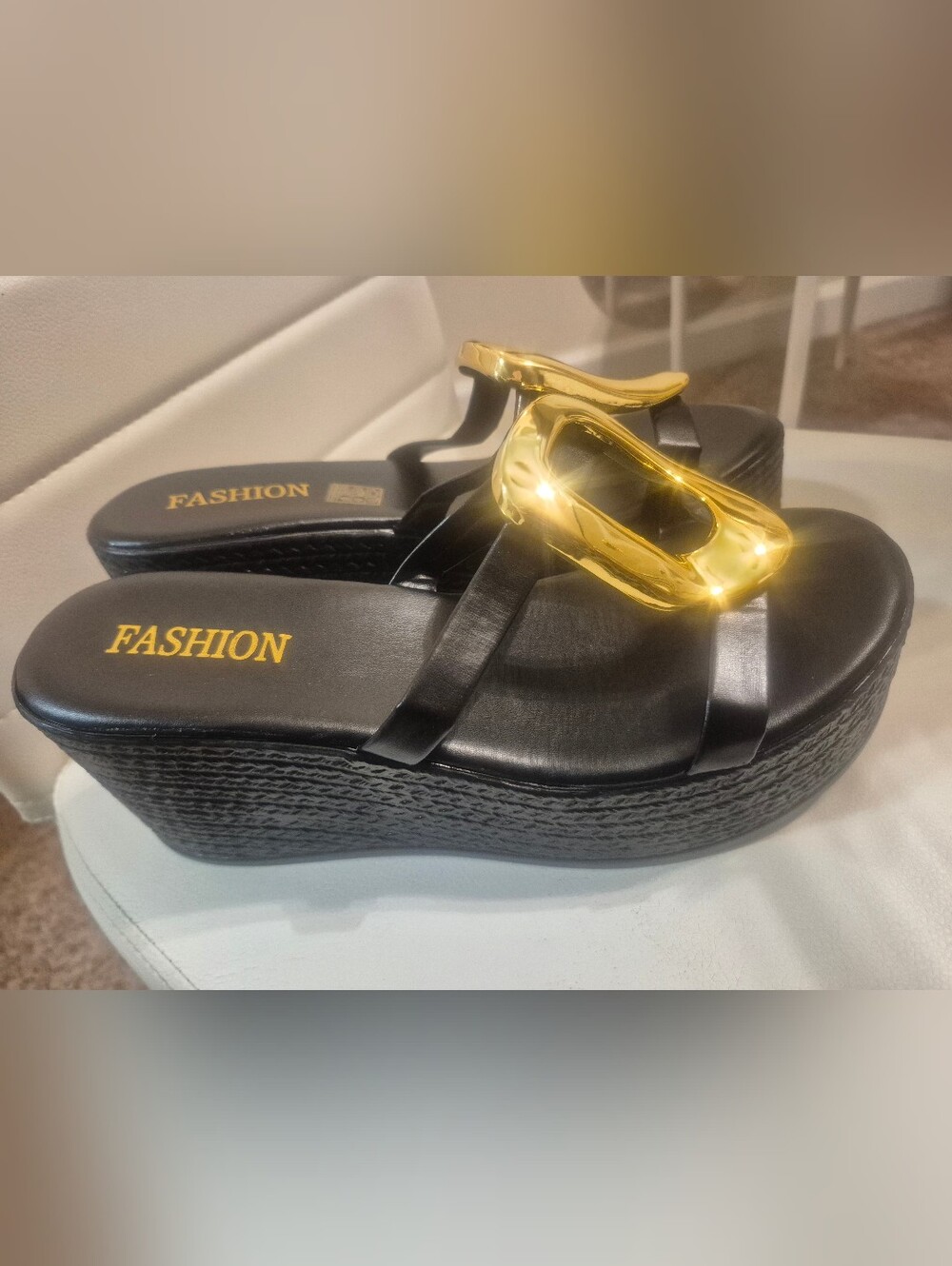 Fashion Black Platform Slide Sandals with Gold Accent